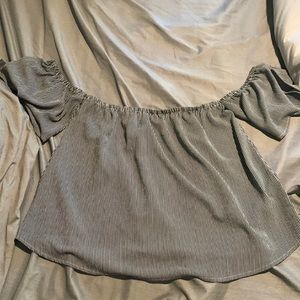 Willow & root medium women’s navy & white stripped strapless top with arm caps